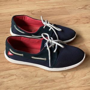 Helly Hansen eco Ortholite shoes. Size 7.5.